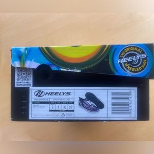 New in Box - Heelys Size 2 Youth